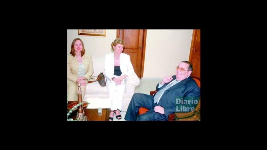 Diplomáticas visitan a Norge Botello Diplomáticas visitan a Norge Botello