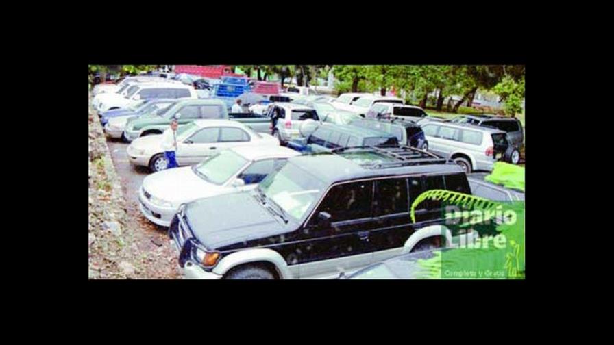 Repartición vehículos incautados salpica Comité Derechos Humanos