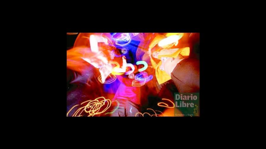 Luces de discotecas pueden dañar la vista