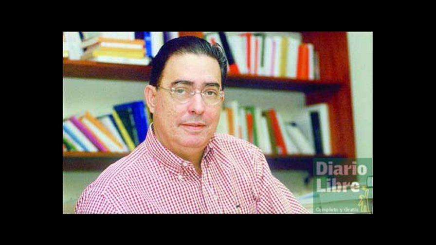 El poeta Enriquillo Sánchez ya es posteridad