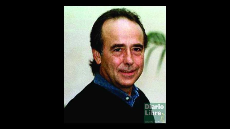 Cantante español Joan Manuel Serrat operado de cáncer