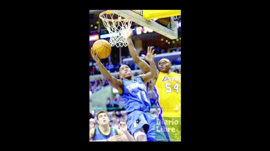 Luis Felipe juega hoy día por una chilata