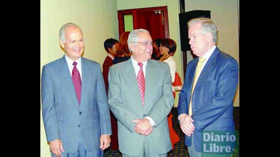 Expo Electro Muebles reconoce empresarios