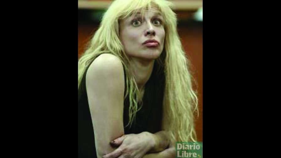 Cantante Courtney Love se declara culpable de desorden público