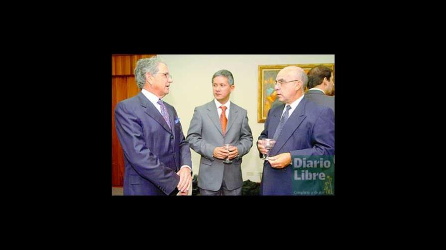 La Bolsa de Valores de RD ofrece un coctel navideño