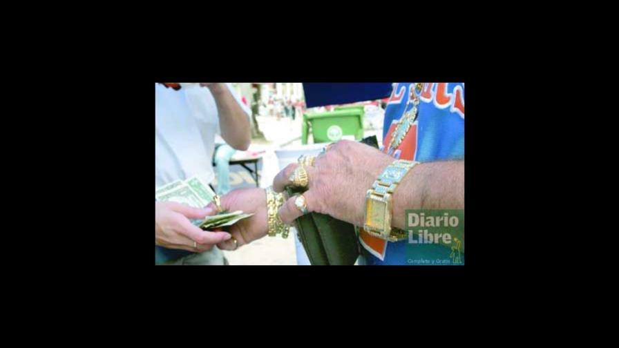 RD recibirá en 2004 US$2,700MM remesas RD recibirá en 2004 US$2,700MM remesas