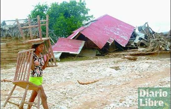 50 mueren en Jimaní sepultados por las aguas del río Blanco
