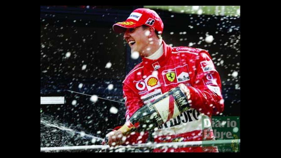 Michael Schumacher logra séptimo título mundial de la F1