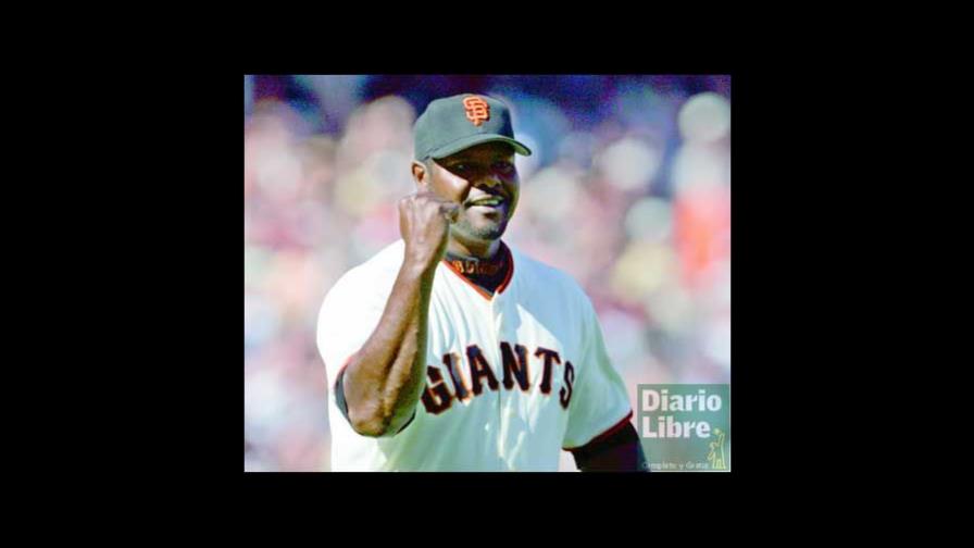 Armando Benítez logró primer salvado para SF