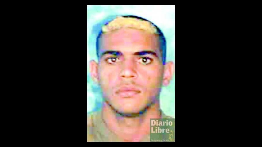 El futbolista del año 2004 estaba suspendido