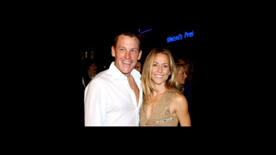 Lance Armstrong se comprometió con rockera Sheryl Crow