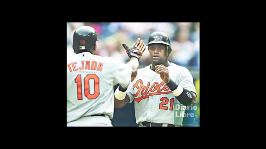 Sammy Sosa descarta jugar en Japón