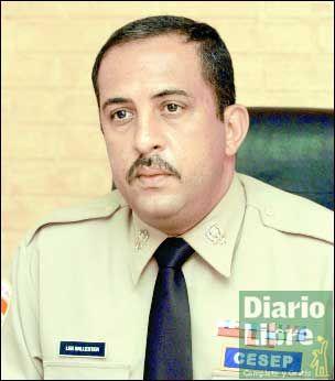 Retienen barco por denuncia de arrojar polizones de RD al mar