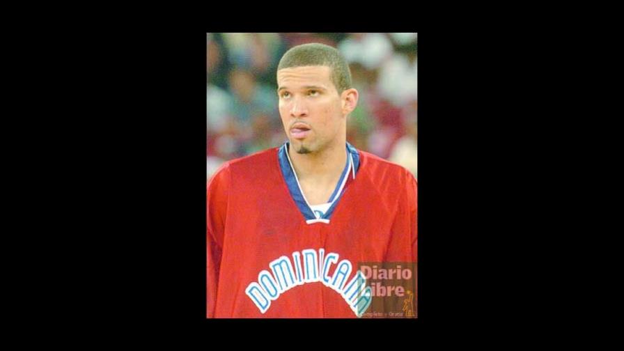 F. García muestra su habilidad defensiva en 1ra presentación