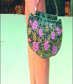 D`Bertha Shoes abre tienda en Santiago con desfile