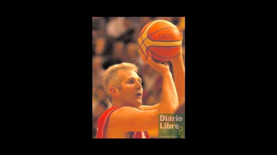 Australiano Andrew Gaze se retira del baloncesto