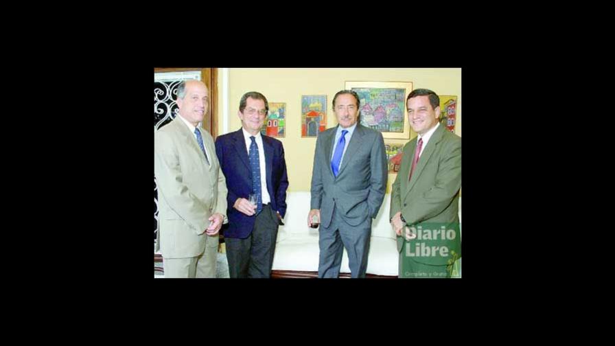 Embajada de Italia agasaja presidente OMB