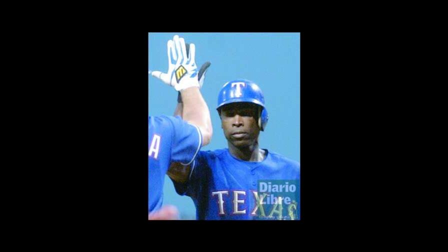 Alfonso Soriano firmó por US$7,5 MM con Rangers