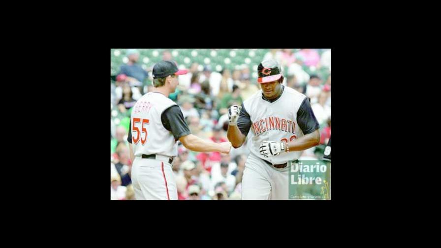 Wily Mo dio H4 descomunal y llevó al triunfo a los Rojos