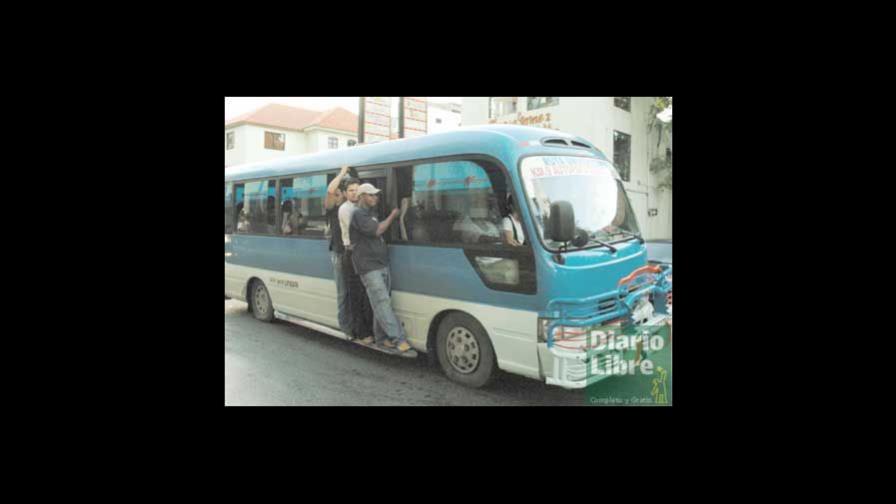 El domingo llegan las primeras guaguas traídas por la Conatra
