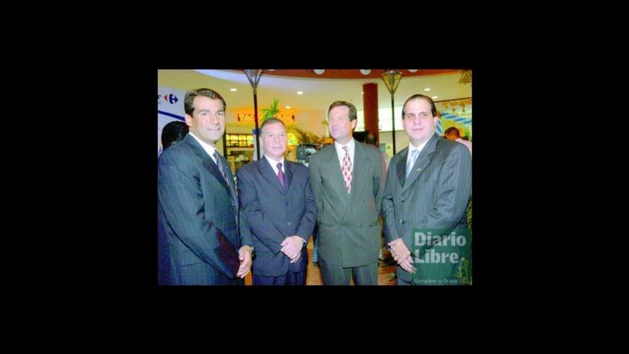 Lanzan tarjeta Visa Carrefour del Progreso