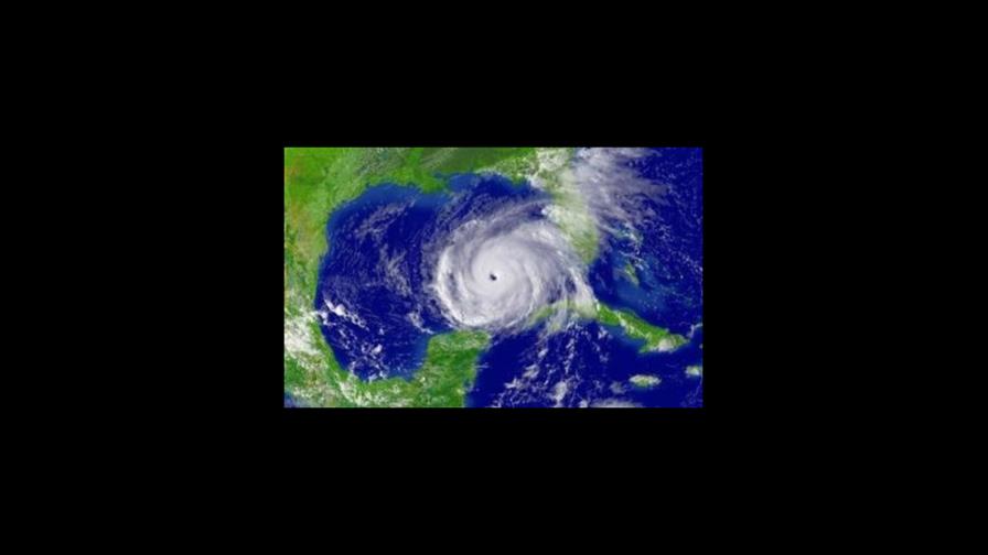 Suben precios del petróleo ante amenaza huracán Rita