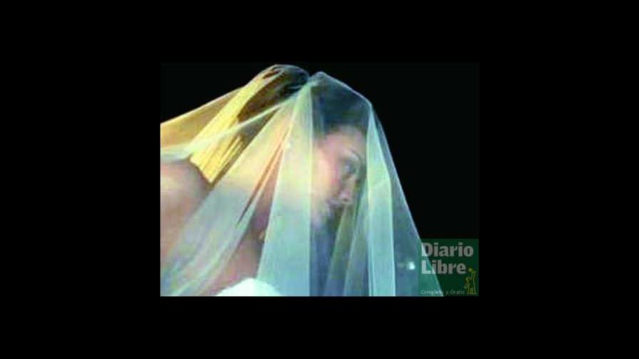 Adrian Mutu se casa con la dominicana Consuelo Matos