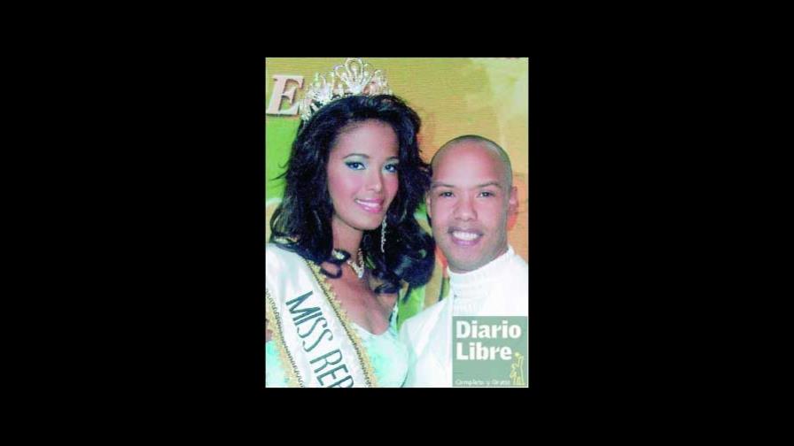 Juan Rojas elige Miss Earth