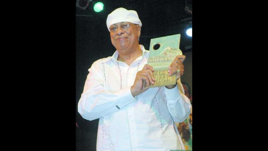 Noche cubana, Morena bonita... Noche cubana, Morena bonita...