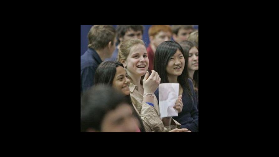 Mejora joven sobreviviente de rabia en EEUU