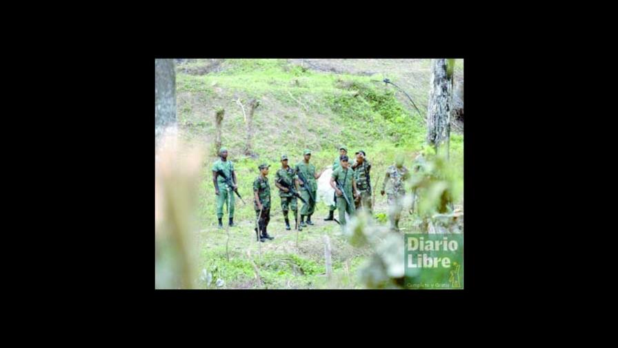 Hieren uno en desalojo de invasores de tierra Hieren uno en desalojo de invasores de tierra