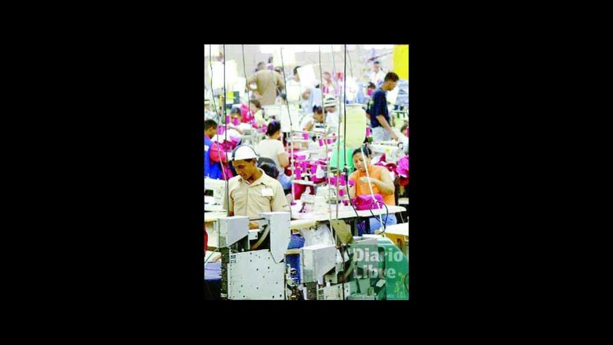 Ex obreros de zona franca instalan sus propios negocios