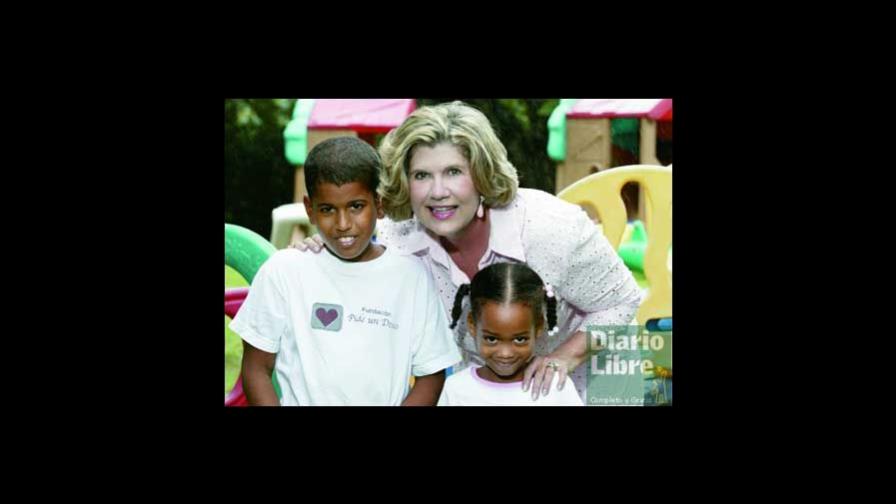 Por la Fundación Pide un deseo Por la Fundación Pide un deseo