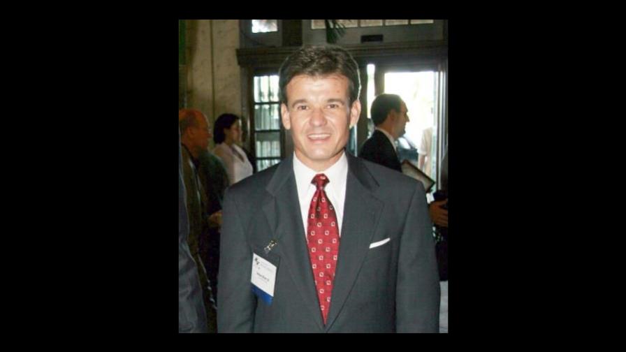 Dimite presidente del The Miami Herald