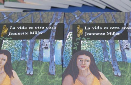 La vida es otra cosa La vida es otra cosa