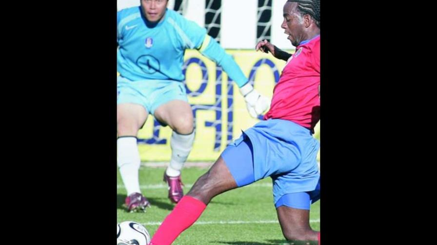 Víctor Núñez será el primer criollo jugar Mundial Fútbol