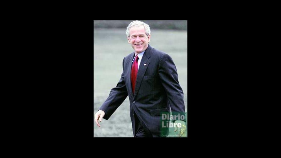 Bush firma renovación de la Ley Patriota