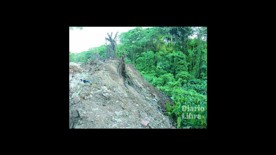 Medio Ambiente militariza la cañada de Arroyo Hondo