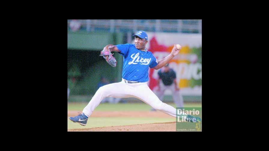 CARLOS PÉREZ, LANZADOR ESTELAR CARLOS PÉREZ, LANZADOR ESTELAR