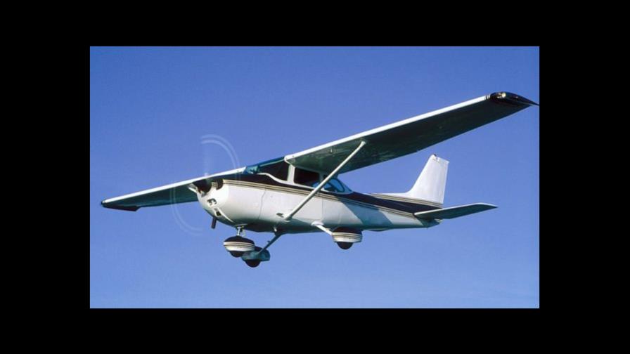 Cae avioneta en Samaná. Mueren tres personas