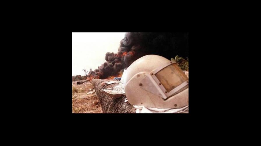 Explota oleoducto y mata al menos 150 personas