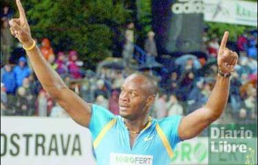 Asafa Powell fue a 12 metros por segundo 