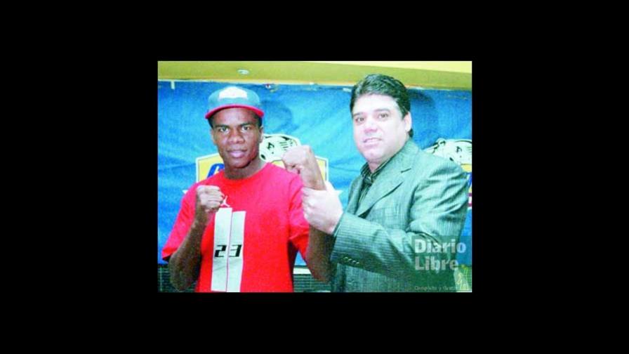 Euri González peleará en velada que estelarizan Mosley y Vargas en EEUU