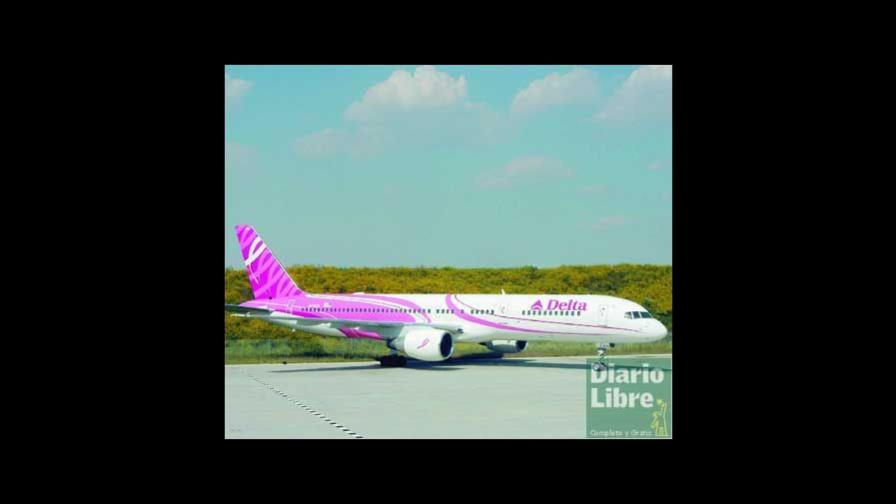 Avión rosado de Delta se une a lucha contra cáncer