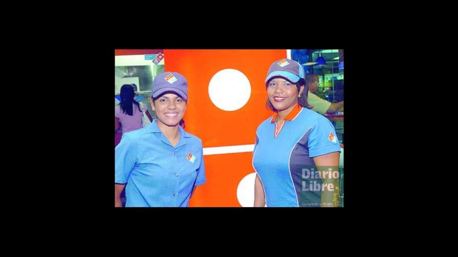 El sabor de Dominos Pizza llega a Plaza Central