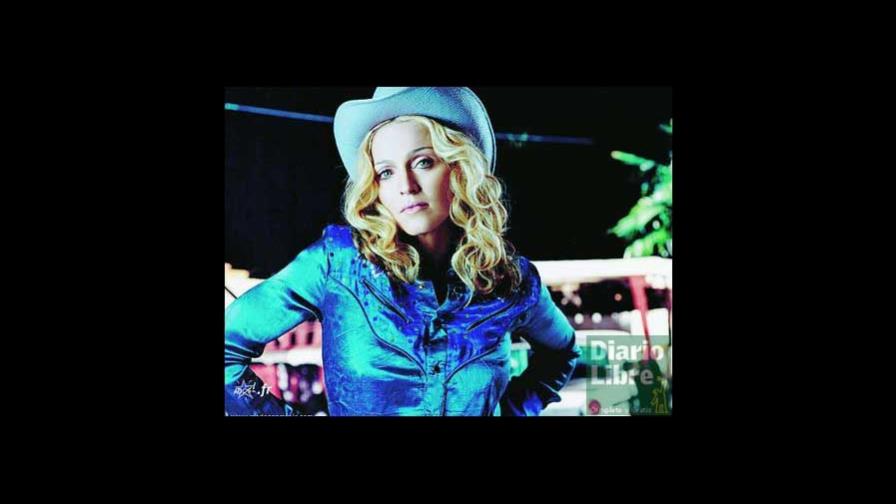 Cantante Madonna regresa a Londres sin el niño adoptado en Malawi Cantante Madonna regresa a Londres sin el niño adoptado en Malawi