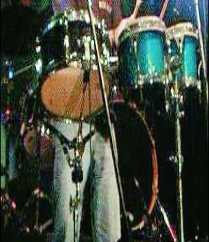 Panky y Los Manolos: un cóctel de pop rock camino a la madurez