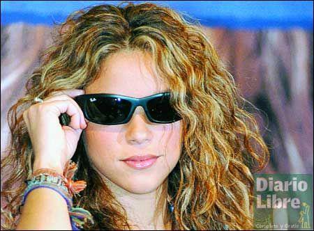 Jerry Rivera desmiente a Shakira por arreglo tema