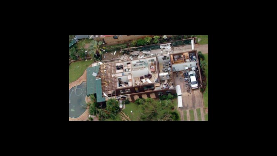 Ciclón Larry castiga el noreste de Australia