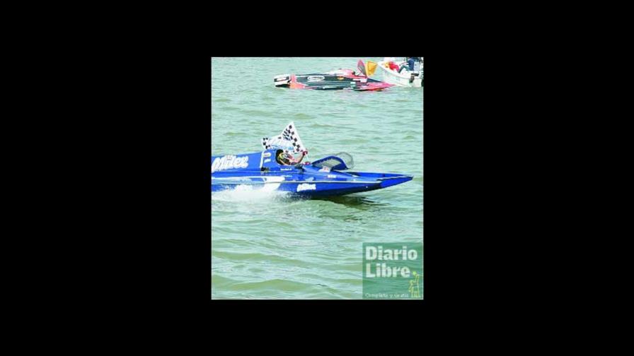Richard Badía fue el mejor en prueba de botes en Ozama